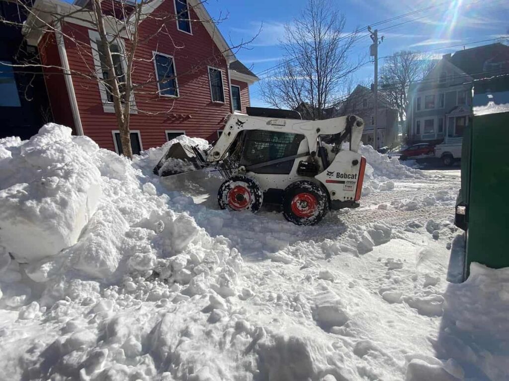 Snow Salting Services LUCA TREE SERVICE & LANDSCAPING INC